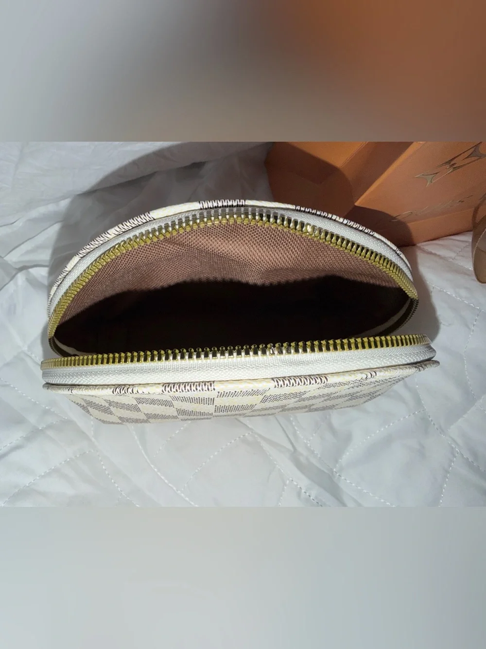Fashion Check Cosmetic Pouch - White & Beige